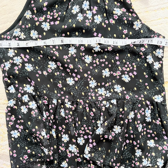 LOFT Black Floral Sparkle Ruffle Neck Peplum Blouse Size Medium Petite - Picture 7 of 10